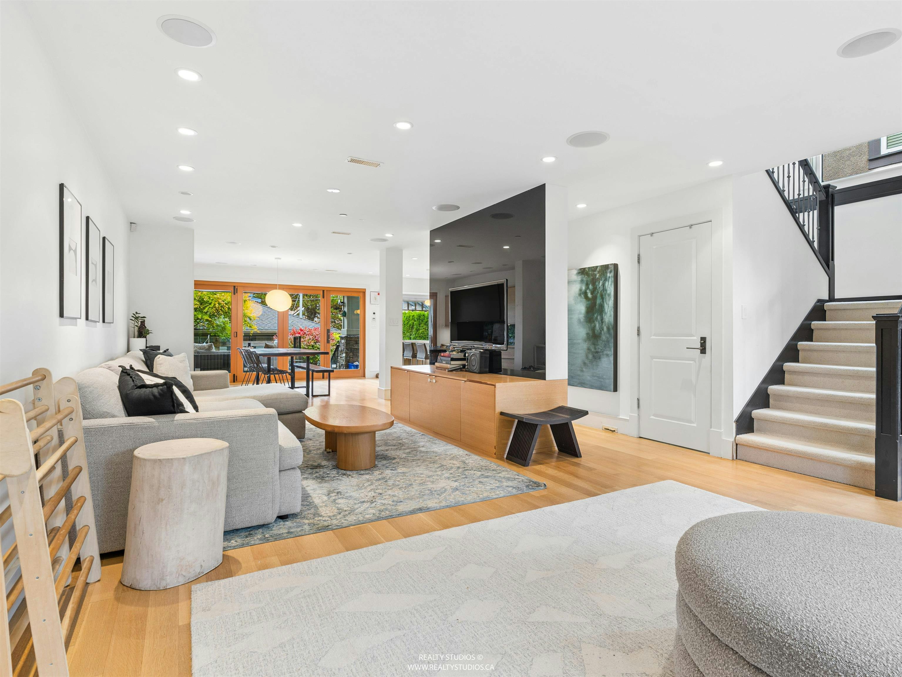 917 W 20th Avenue - 5