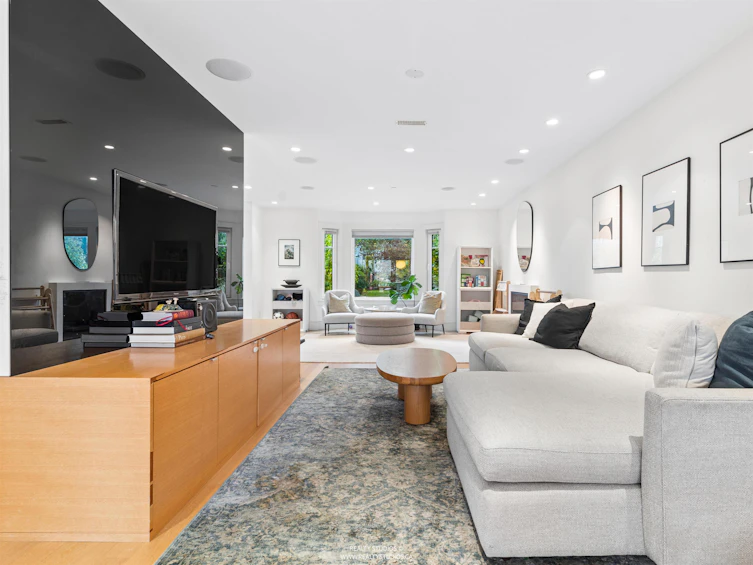 917 W 20th Avenue, Vancouver, BC, V5Z 1Y4 - 6