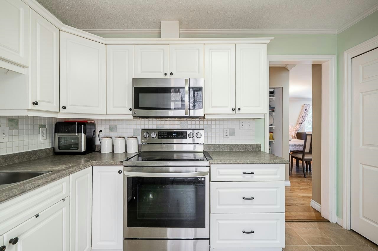 12214 211 Street, Maple Ridge, BC, V2X 8C9 - 15