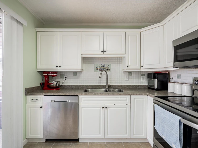 12214 211 Street, Maple Ridge, BC, V2X 8C9 - 13