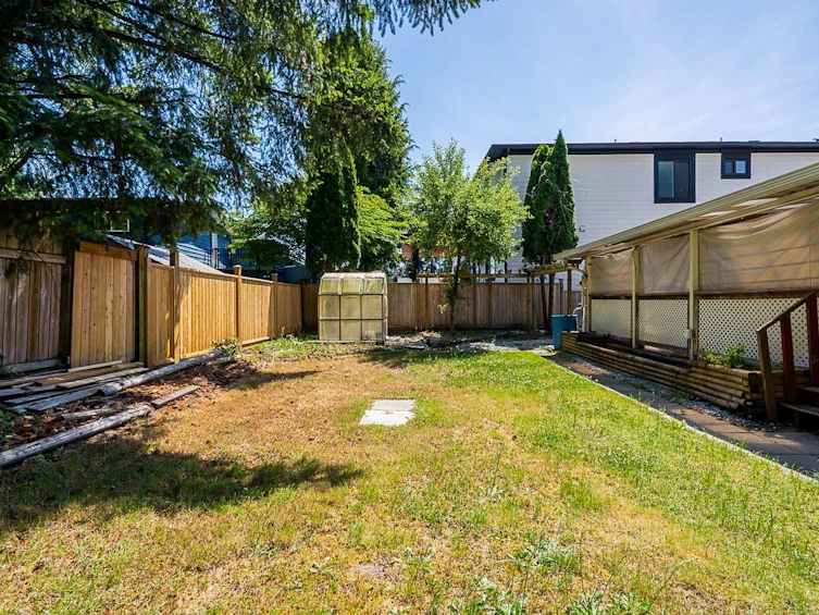 12214 211 Street, Maple Ridge, BC, V2X 8C9 - 33