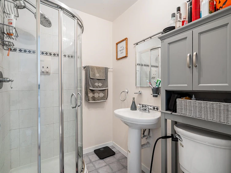 12214 211 Street, Maple Ridge, BC, V2X 8C9 - 20