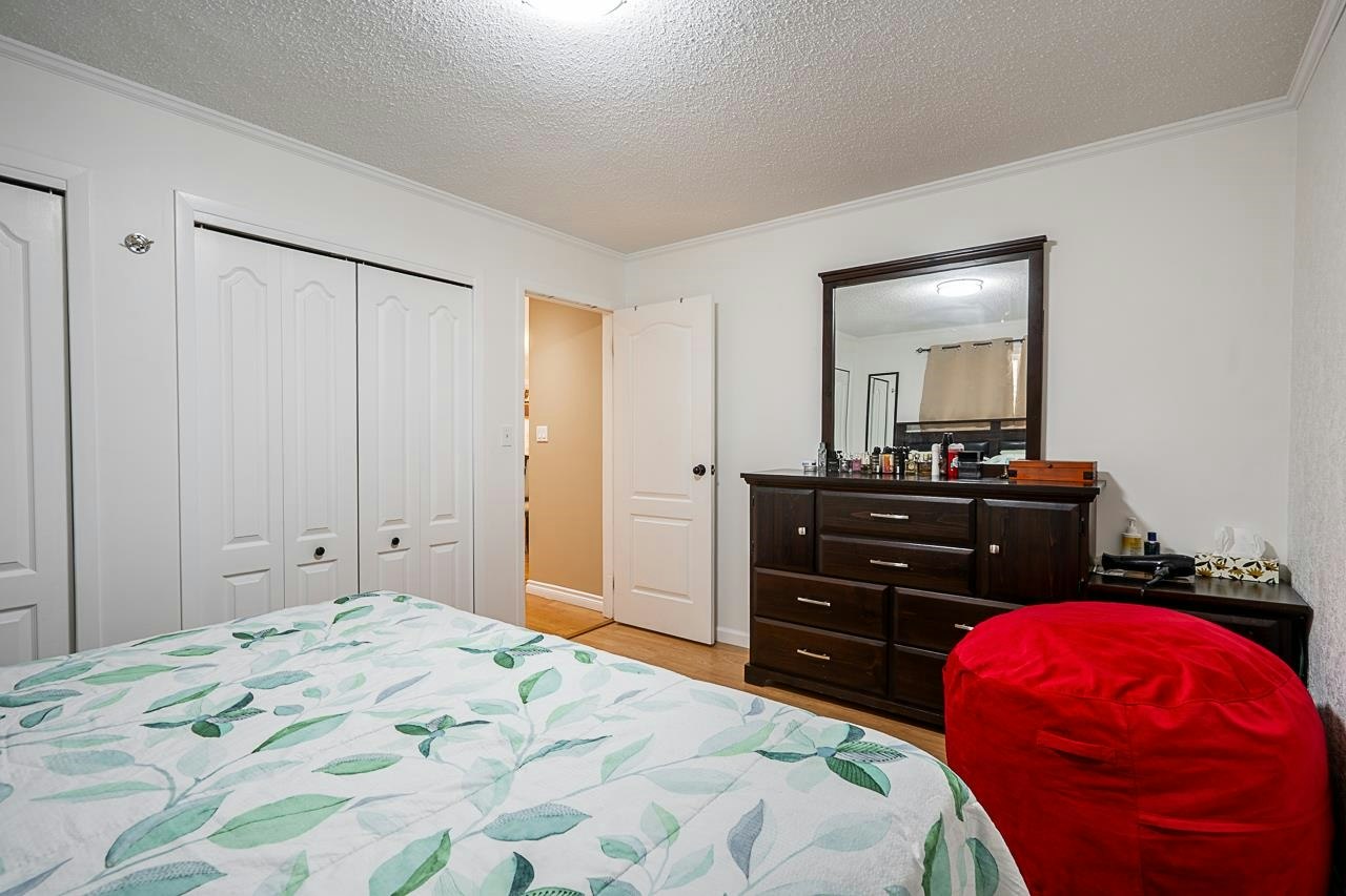 12214 211 Street, Maple Ridge, BC, V2X 8C9 - 24