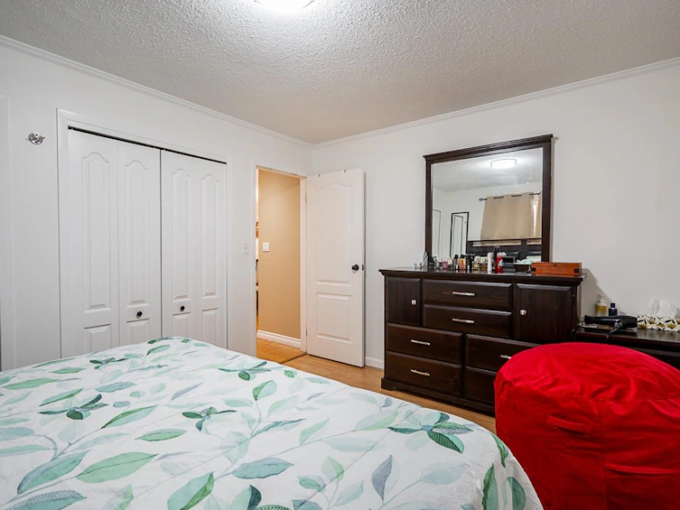 12214 211 Street, Maple Ridge, BC, V2X 8C9 - 24
