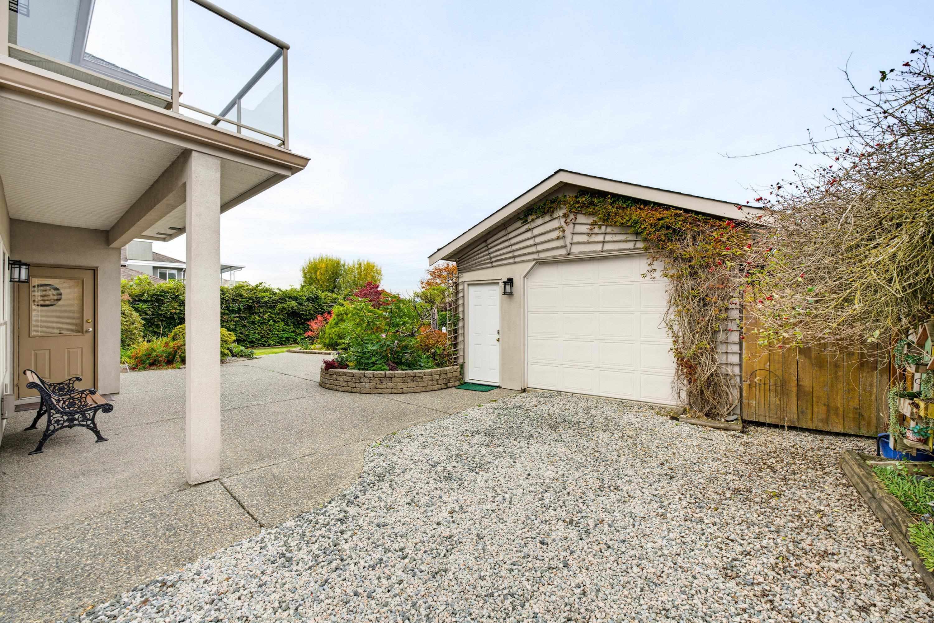 21679 52 Avenue, Langley, BC, V2Y 1L7 - 34