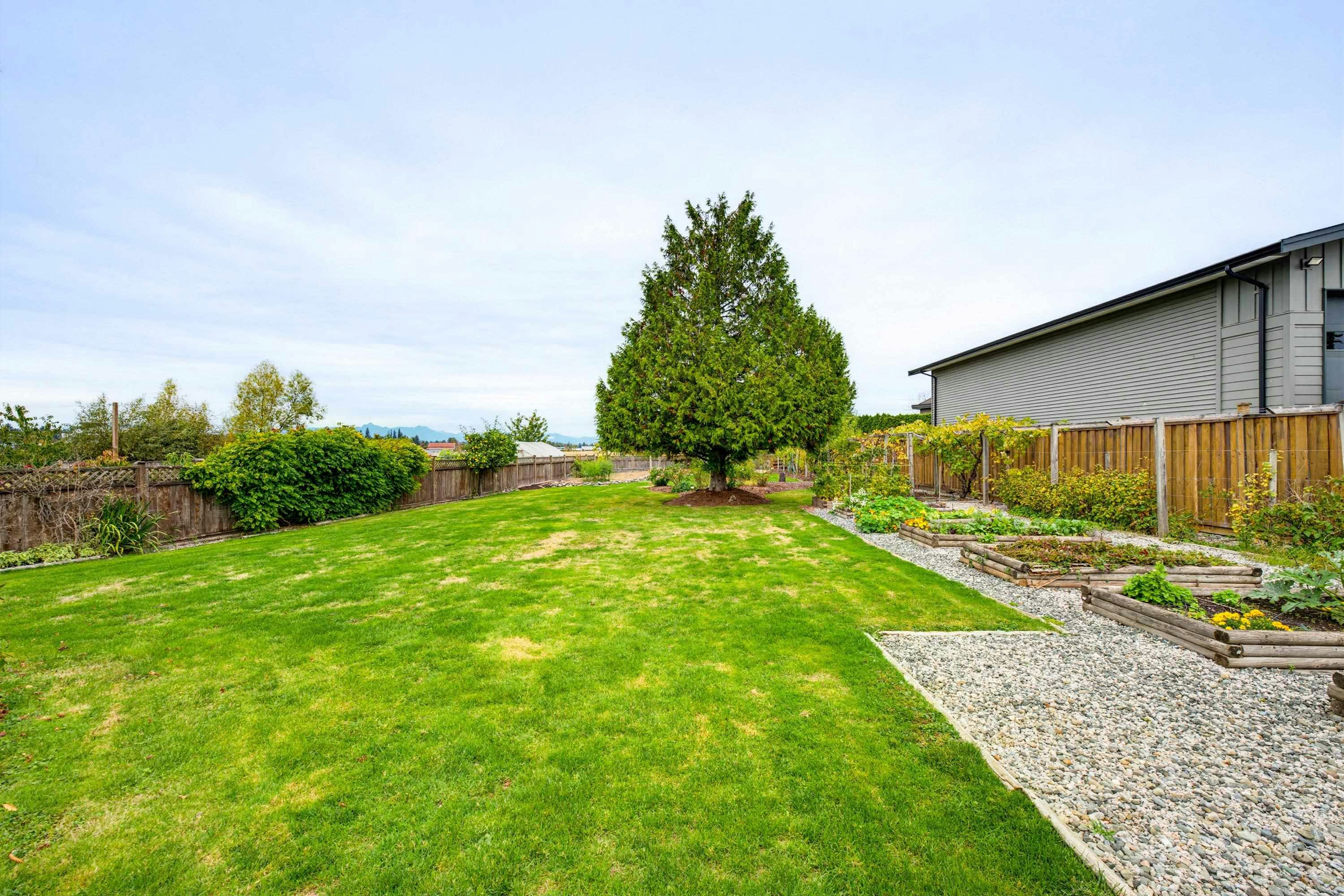 21679 52 Avenue, Langley, BC, V2Y 1L7 - 36
