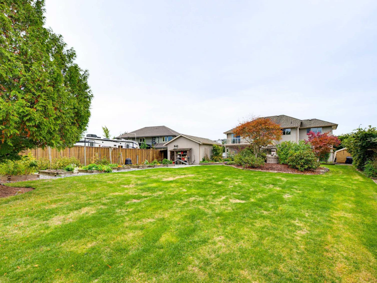21679 52 Avenue, Langley, BC, V2Y 1L7 - 37
