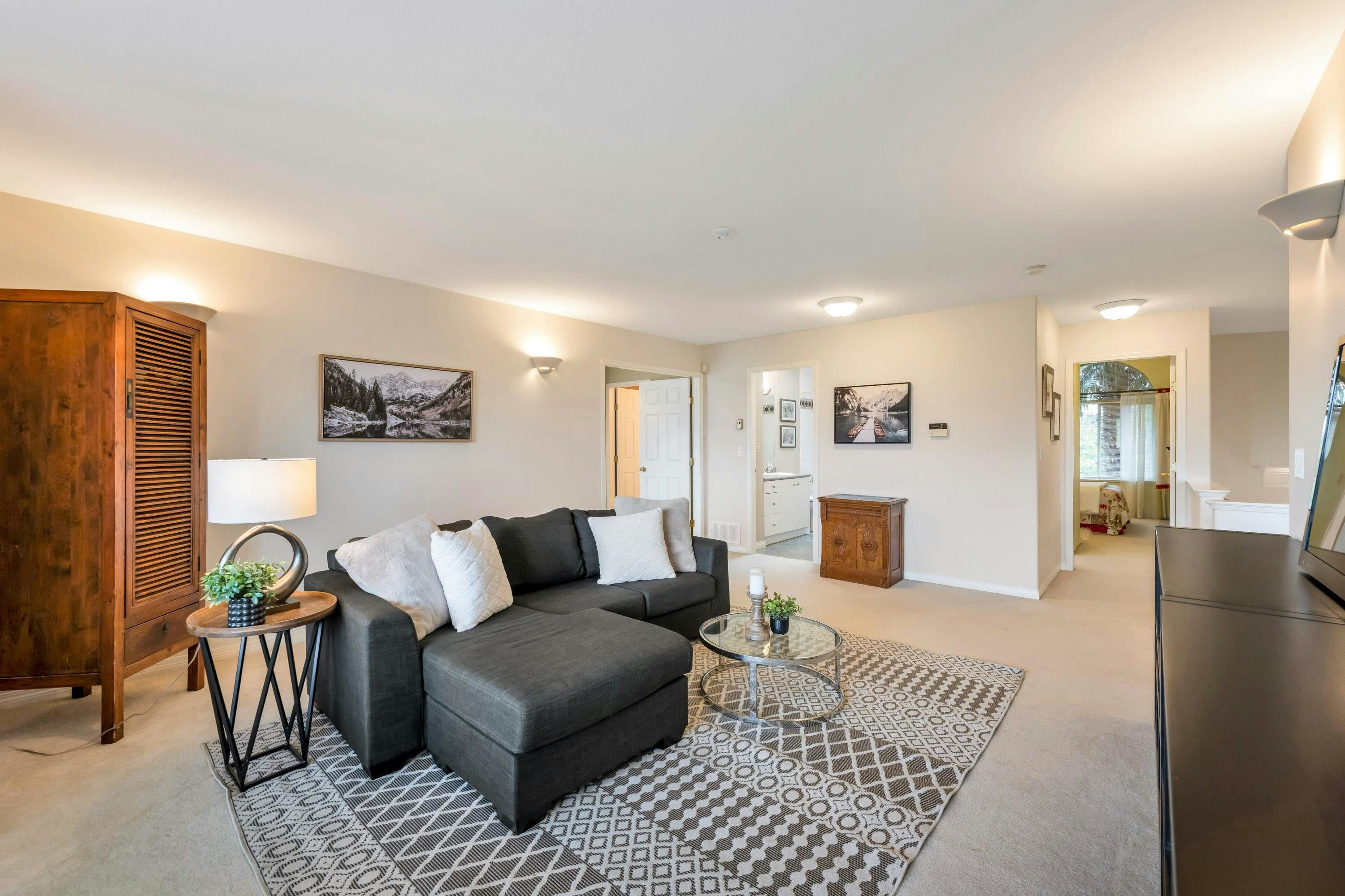 21679 52 Avenue, Langley, BC, V2Y 1L7 - 21