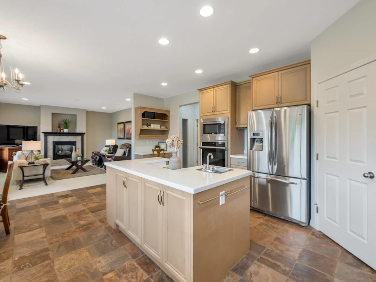 21679 52 Avenue, Langley, BC, V2Y 1L7 - 11