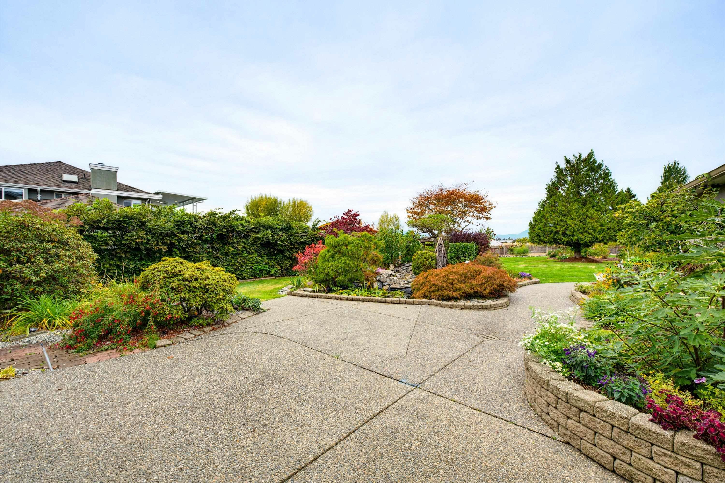 21679 52 Avenue, Langley, BC, V2Y 1L7 - 32
