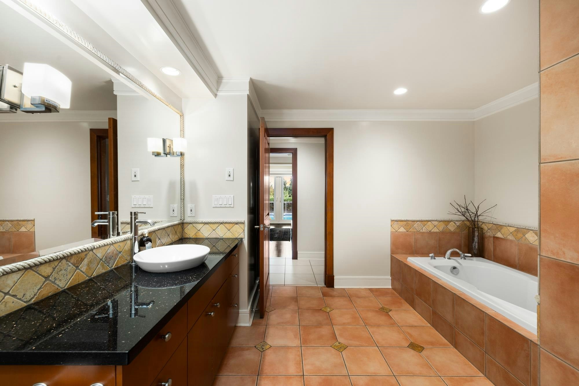 1035 King Georges Way, West Vancouver, BC, V7S 1S6 - 29