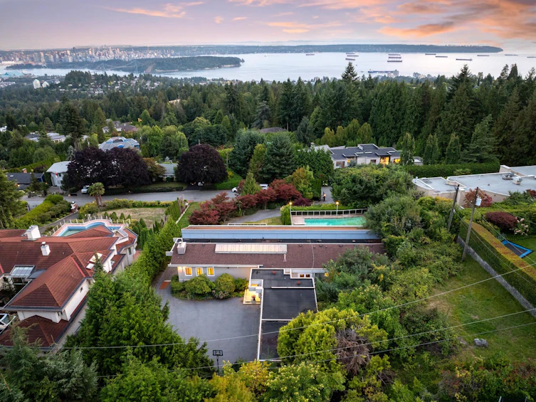 1035 King Georges Way, West Vancouver, BC, V7S 1S6 - 7