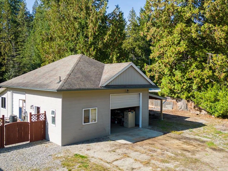 619 Ocean View, Gibsons, BC, V0N 1V3 - 6