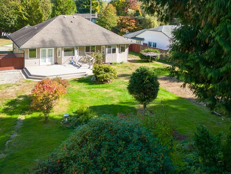 619 Ocean View, Gibsons, BC, V0N 1V3 - 8