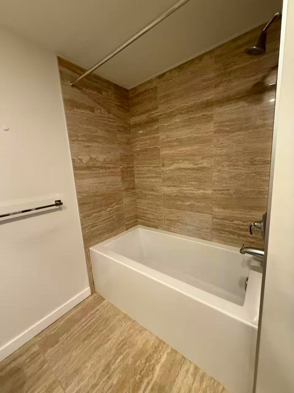 3333 Sexsmith Road, Richmond, BC, V6X 0R7 - 8