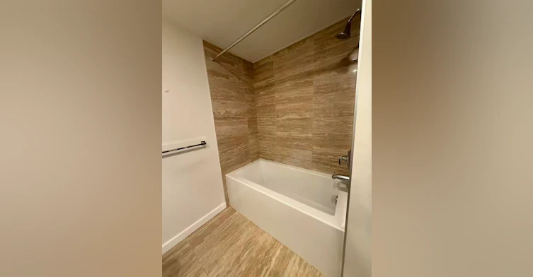 3333 Sexsmith Road, Richmond, BC, V6X 0R7 - 8