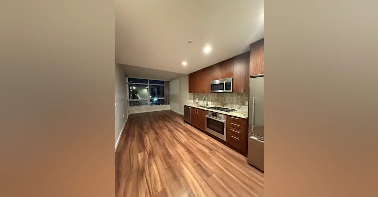3333 Sexsmith Road, Richmond, BC, V6X 0R7 - 2