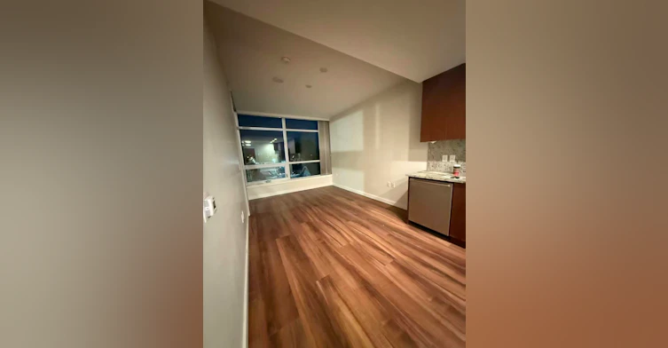 3333 Sexsmith Road, Richmond, BC, V6X 0R7 - 5