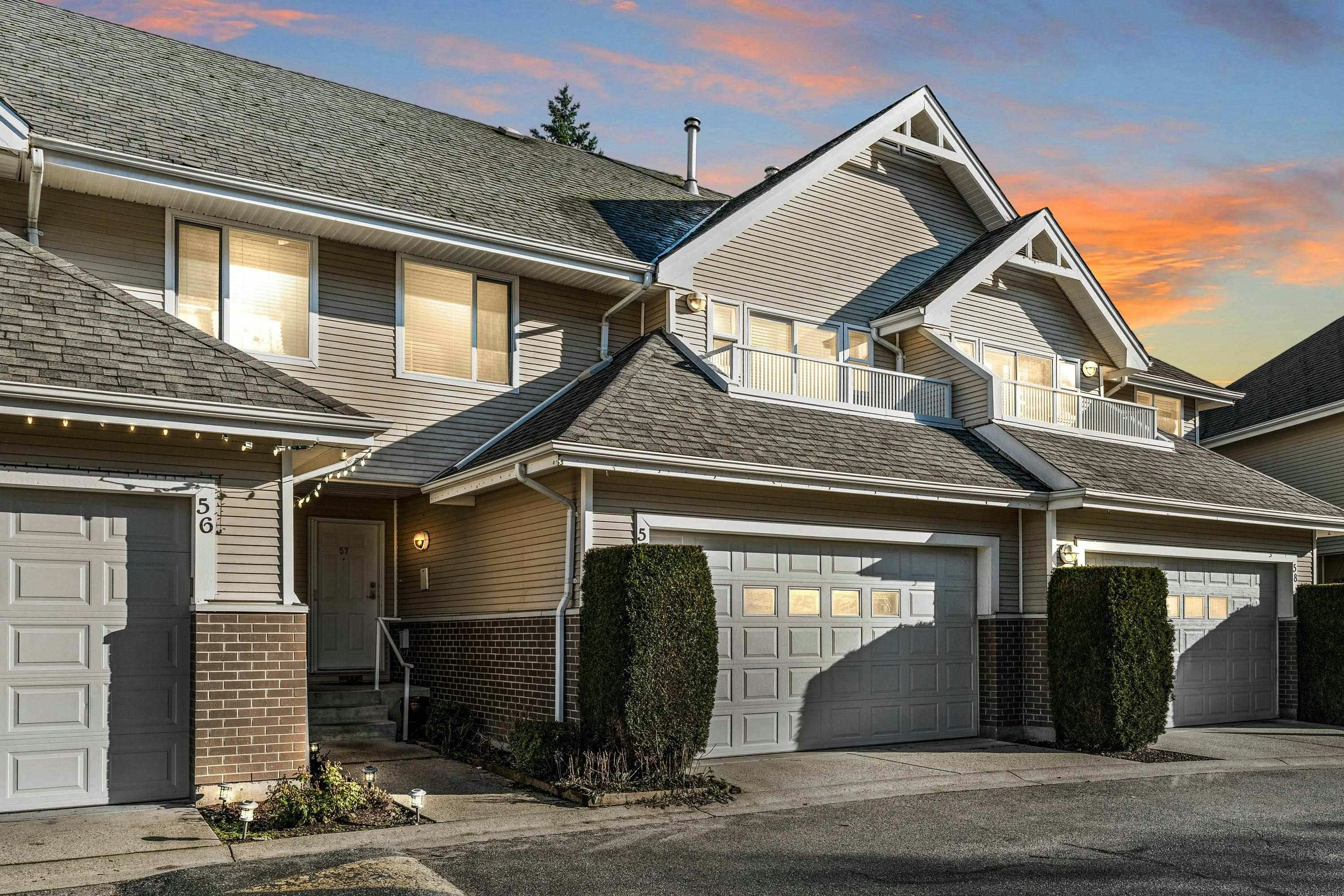 57-13918 58 Avenue, Surrey, BC, V3X 3N8