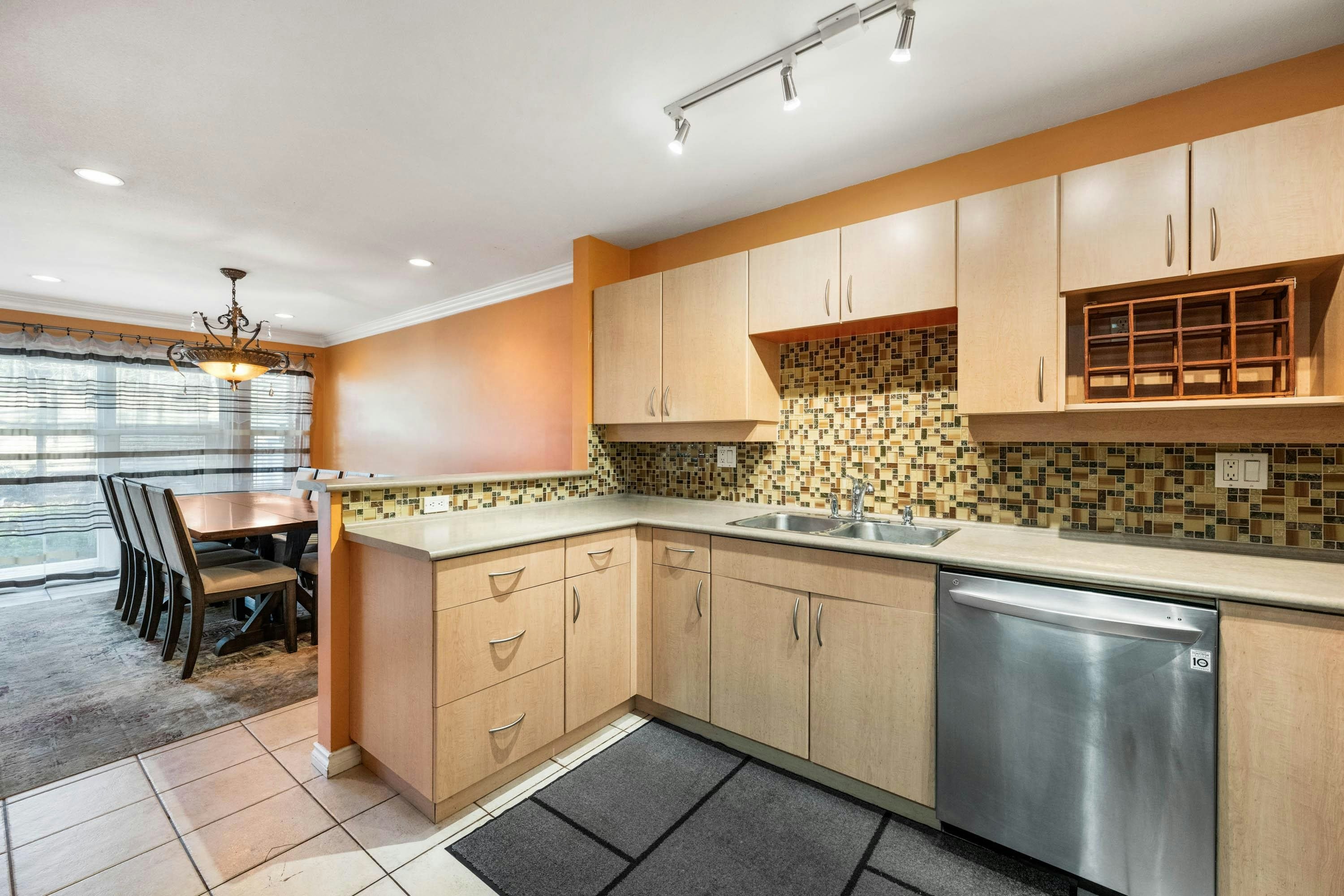 57-13918 58 Avenue, Surrey, BC, V3X 3N8 - 9