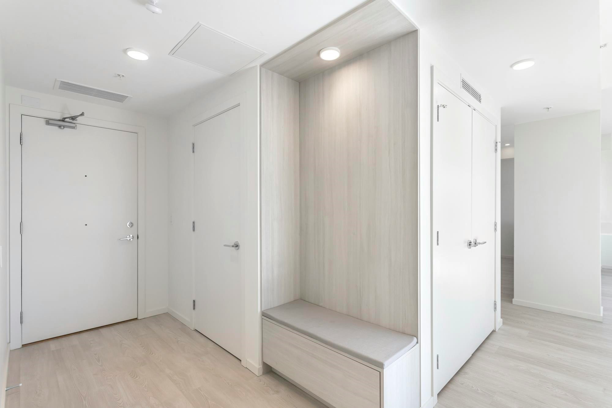 602-3264 Vanness Street, Vancouver, BC, V5R 0L5 - 21