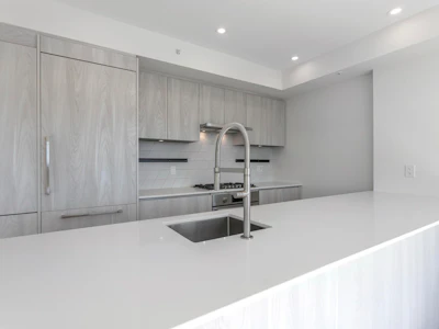 602-3264 Vanness Street - 4