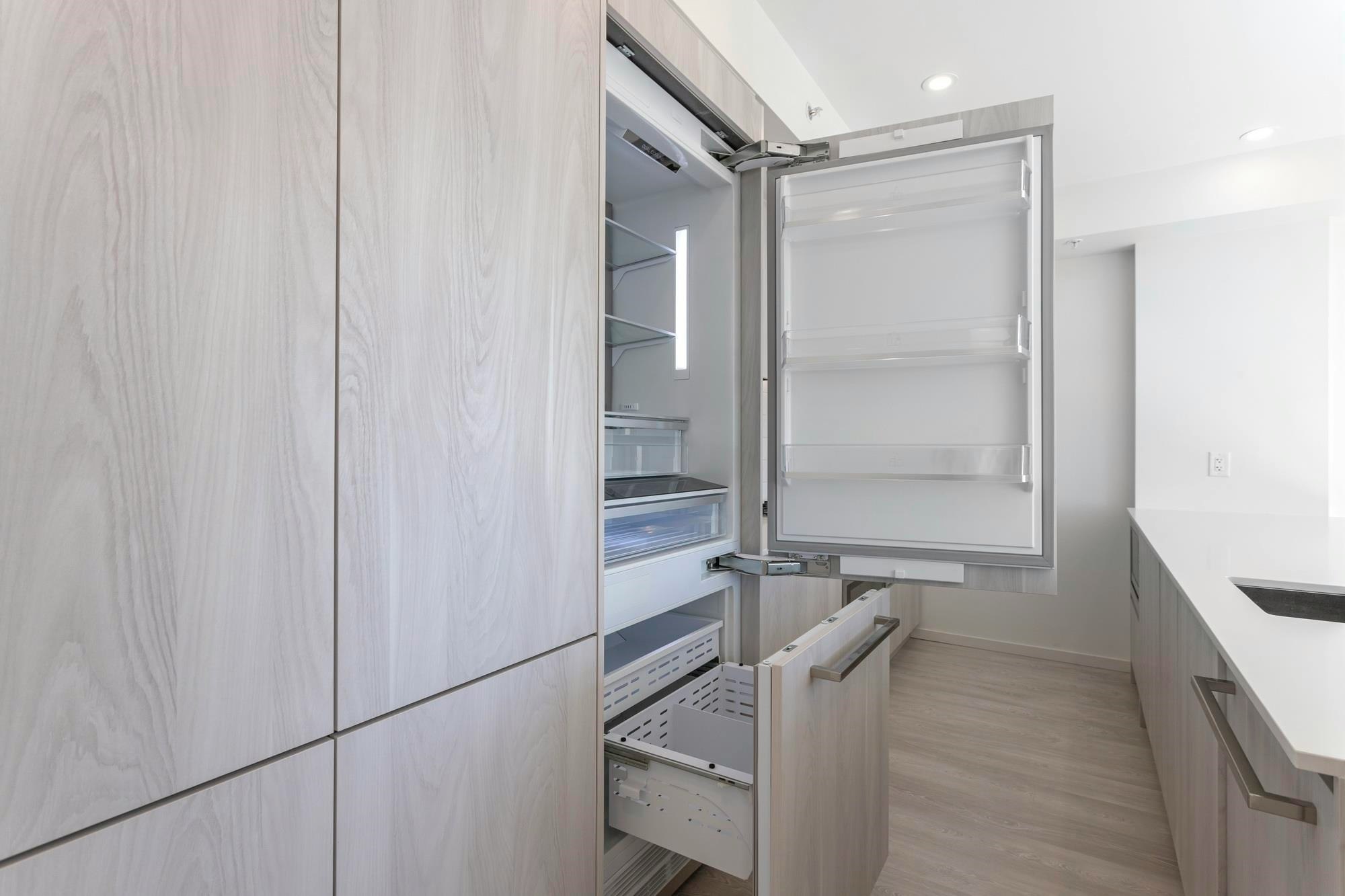 602-3264 Vanness Street, Vancouver, BC, V5R 0L5 - 7