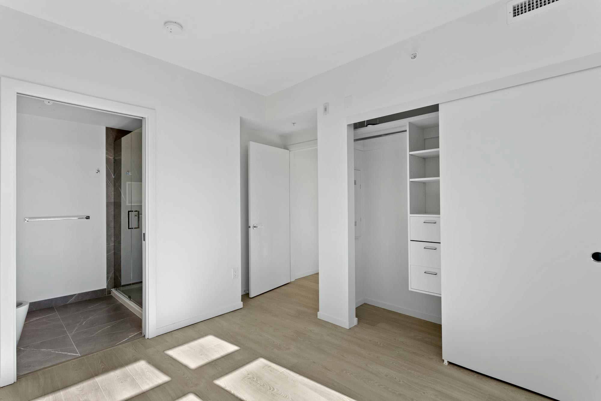 602-3264 Vanness Street, Vancouver, BC, V5R 0L5 - 16