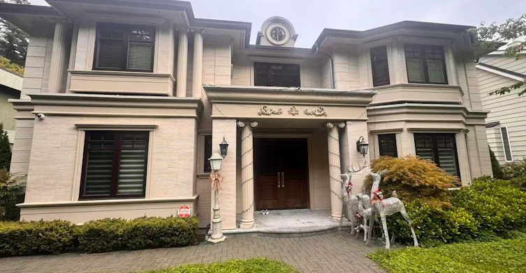 4000 College Highroad Road, Vancouver, BC, V6T 1G7