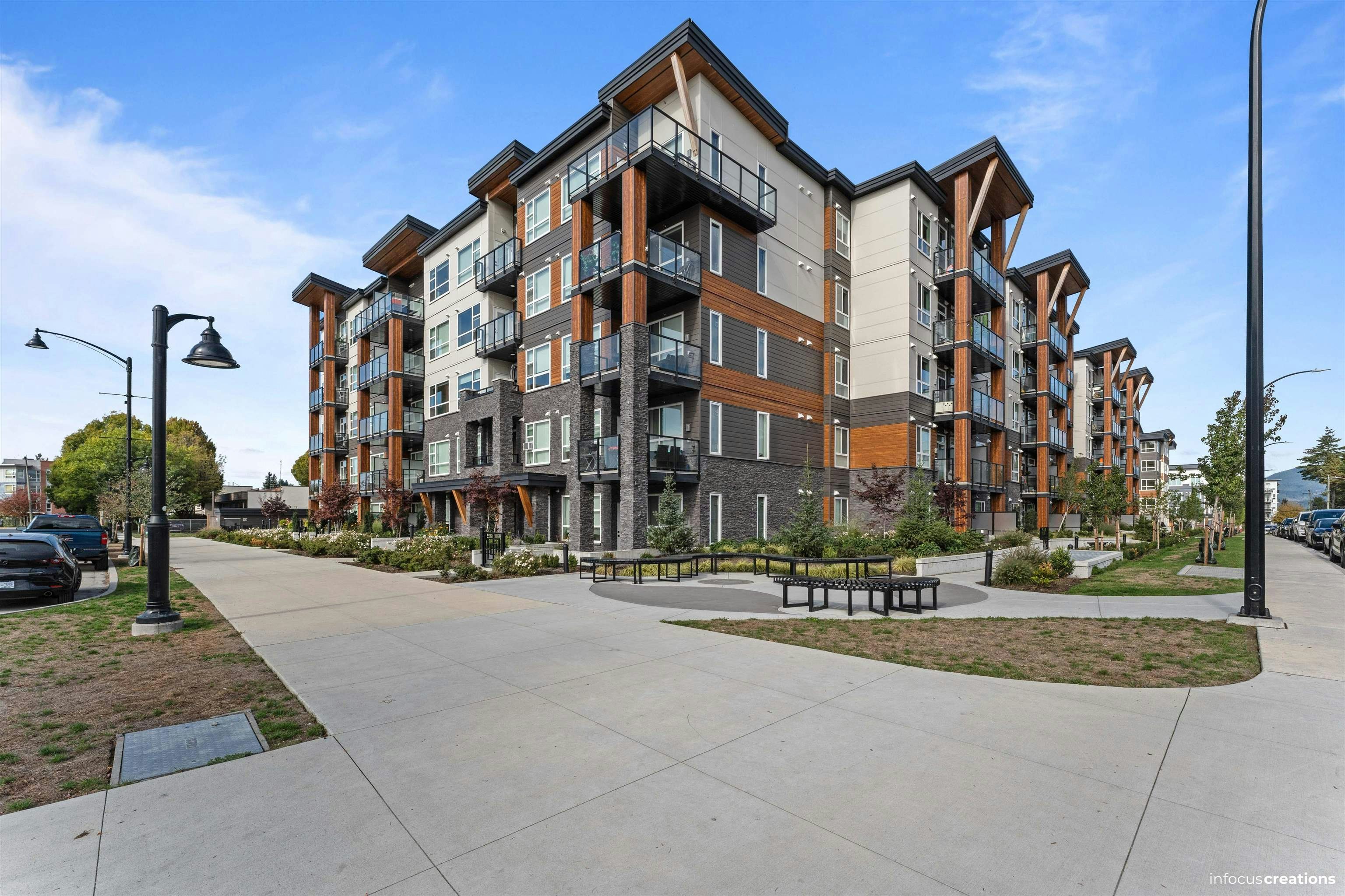 423-12109 223 Street, Maple Ridge, BC, V2X 5Y6 - 23