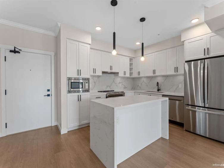 423-12109 223 Street, Maple Ridge, BC, V2X 5Y6