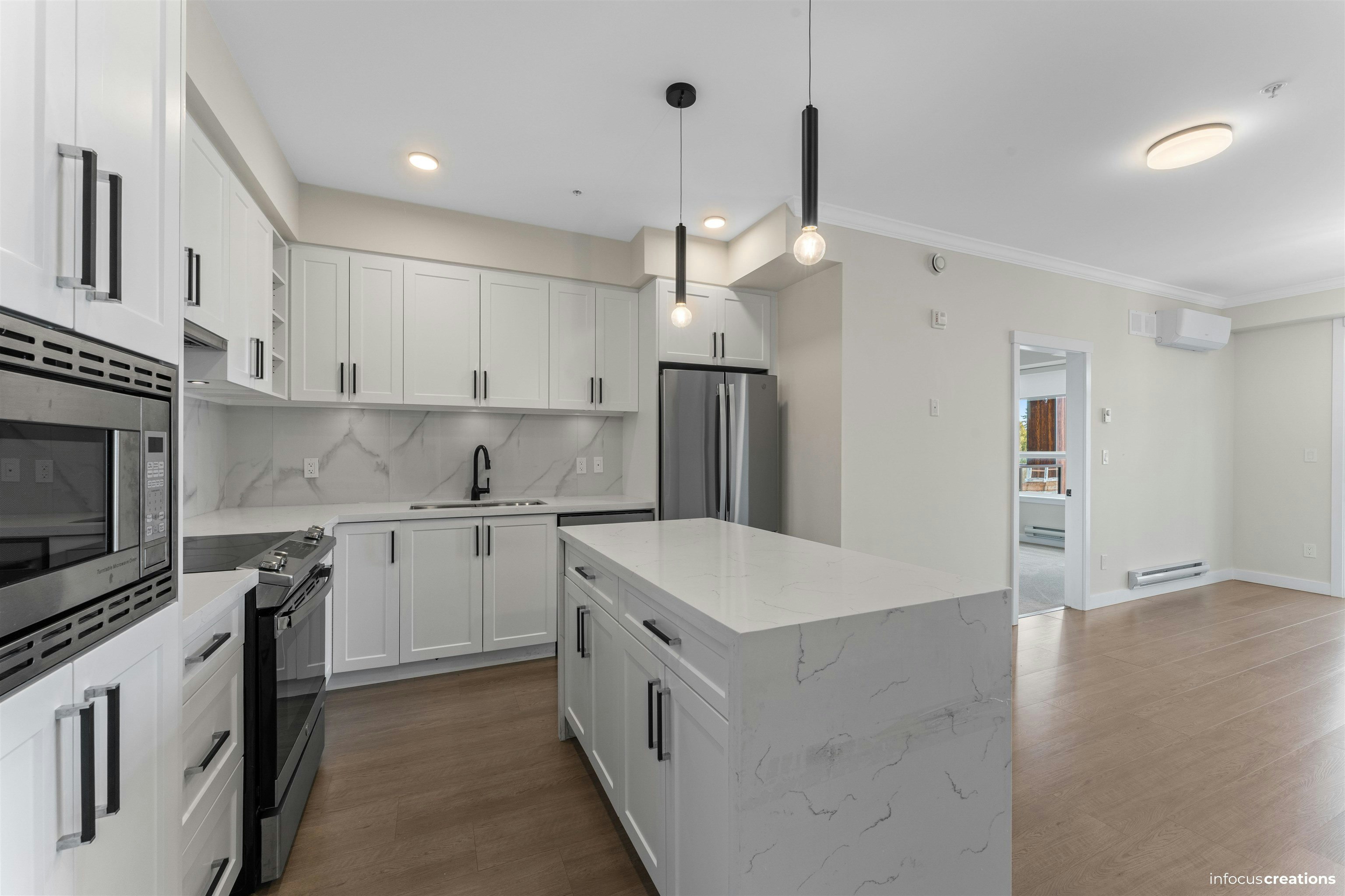423-12109 223 Street, Maple Ridge, BC, V2X 5Y6 - 2