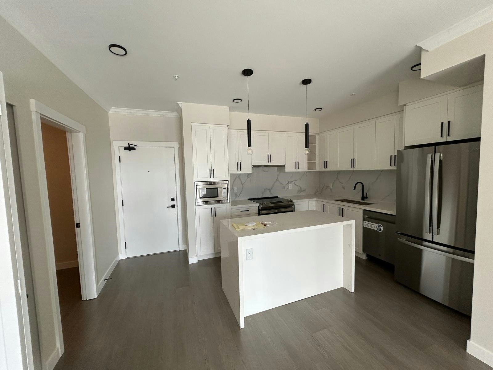 423-12109 223 Street - 3