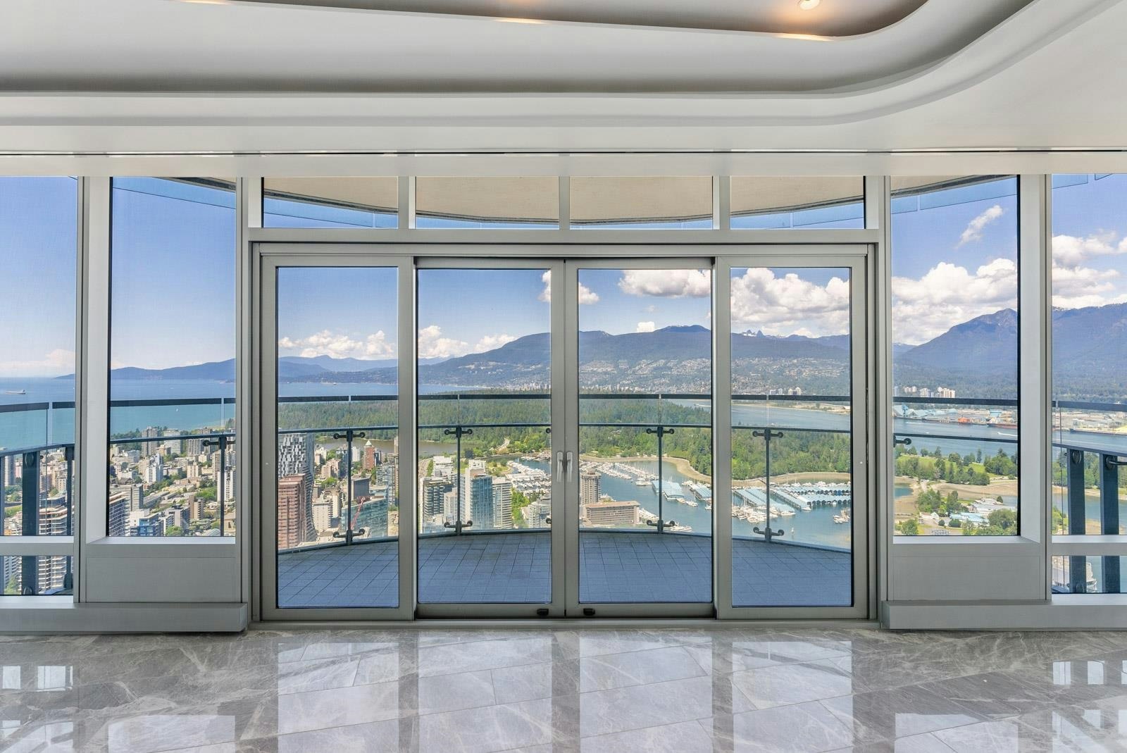 PH 1-1151 W Georgia Street, Vancouver, BC, V6E 0B3 - 2