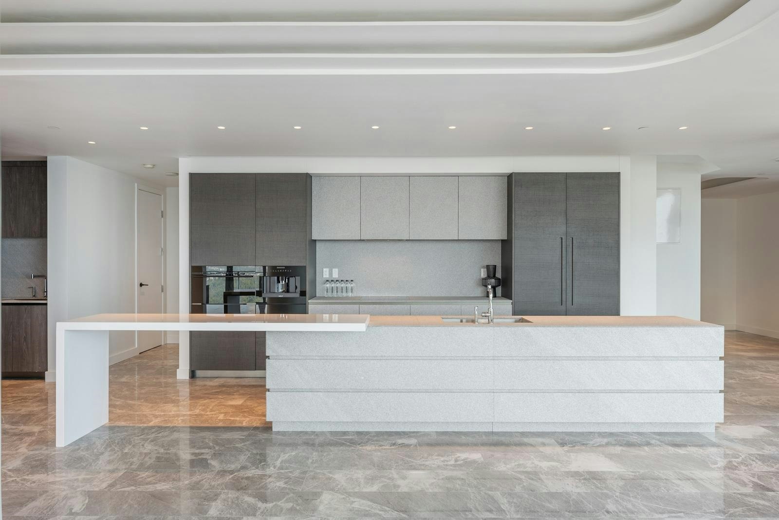 PH 1-1151 W Georgia Street, Vancouver, BC, V6E 0B3 - 3
