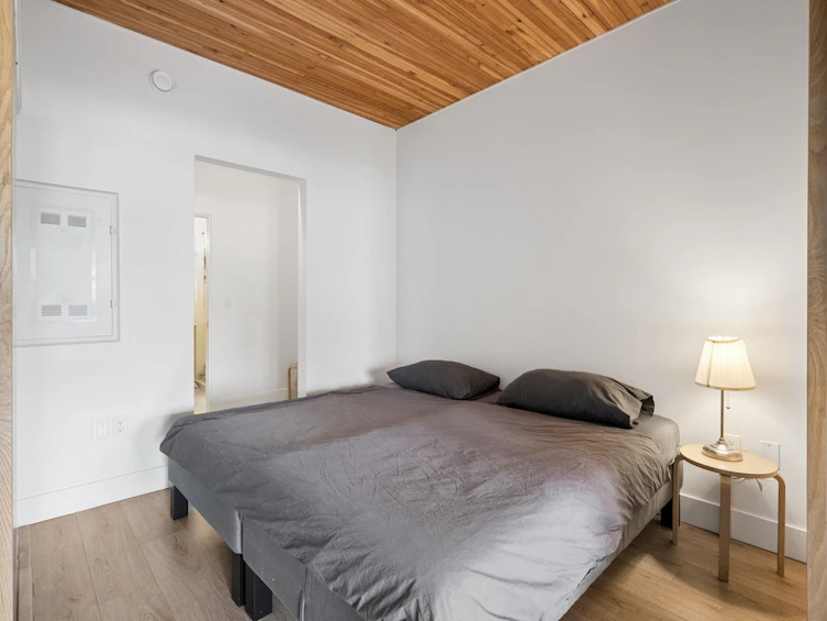 305-4223 Hastings Street, Burnaby, BC, V5C 2J5 - 9