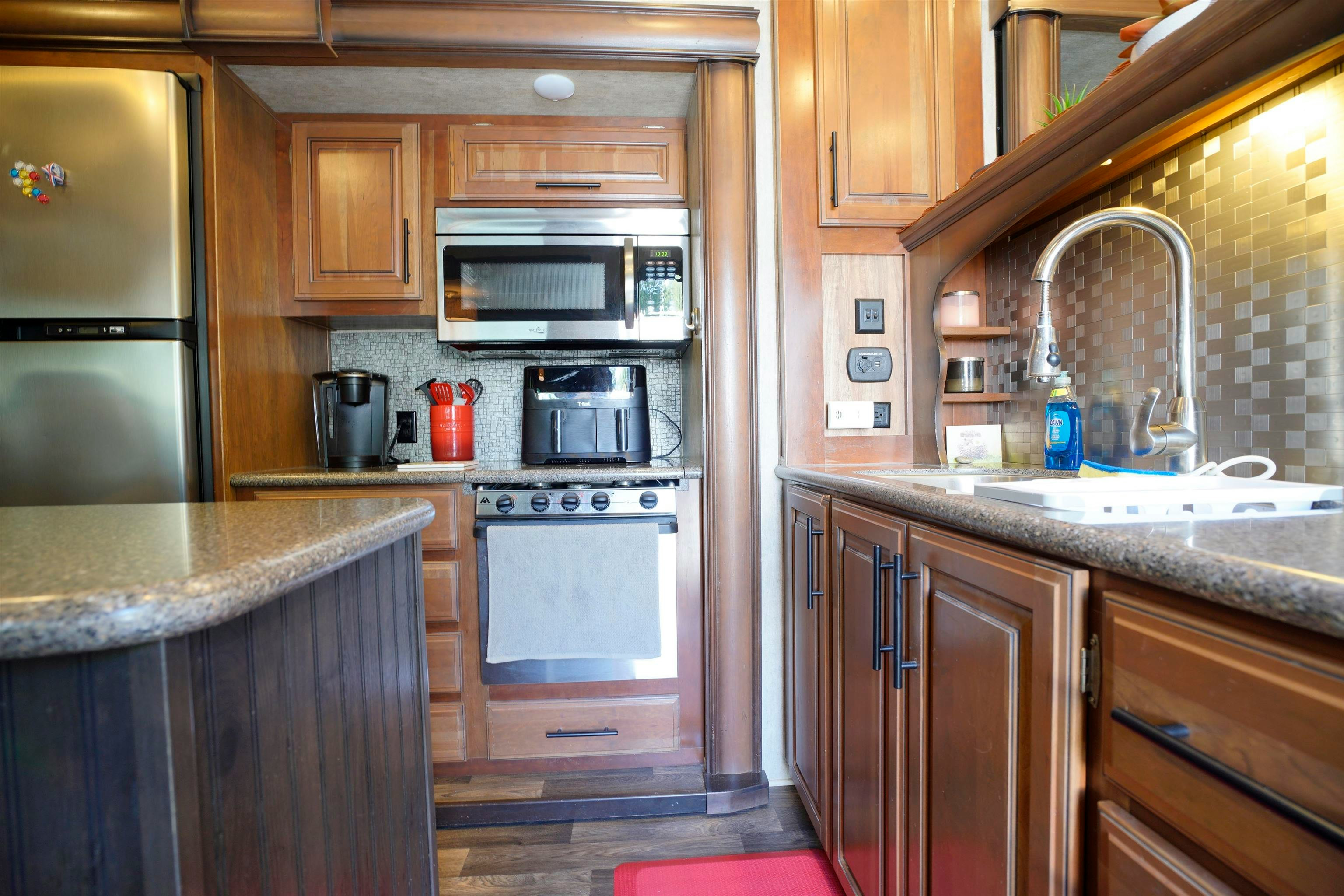 11-30860 Trans Canada Highway - 4