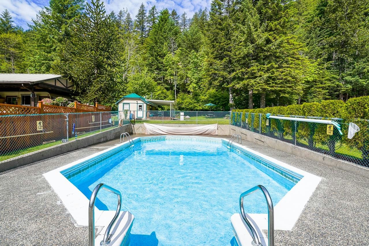 11-30860 Trans Canada Highway, Hope, BC, V0K 2S0 - 33
