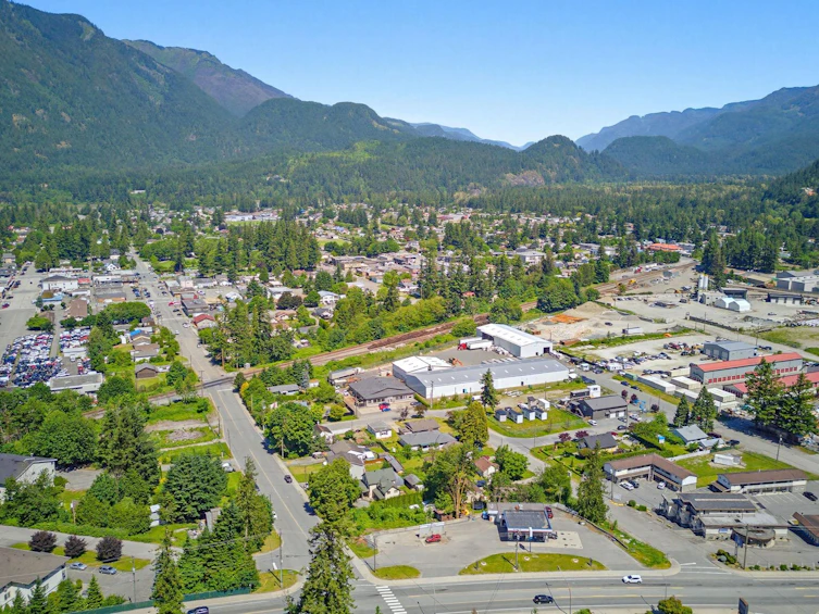 1075 3rd Avenue, Hope, BC, V0X 1L0 - 37