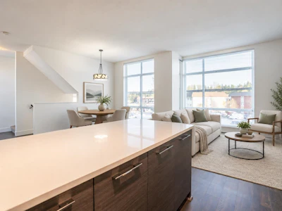 7-909 Clarke Road - 4