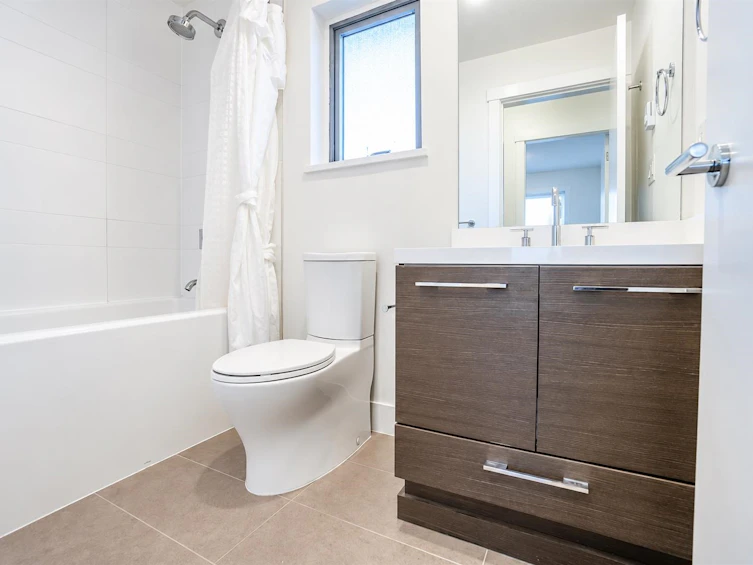 7-909 Clarke Road, Port Moody, BC, V3H 1L6 - 8