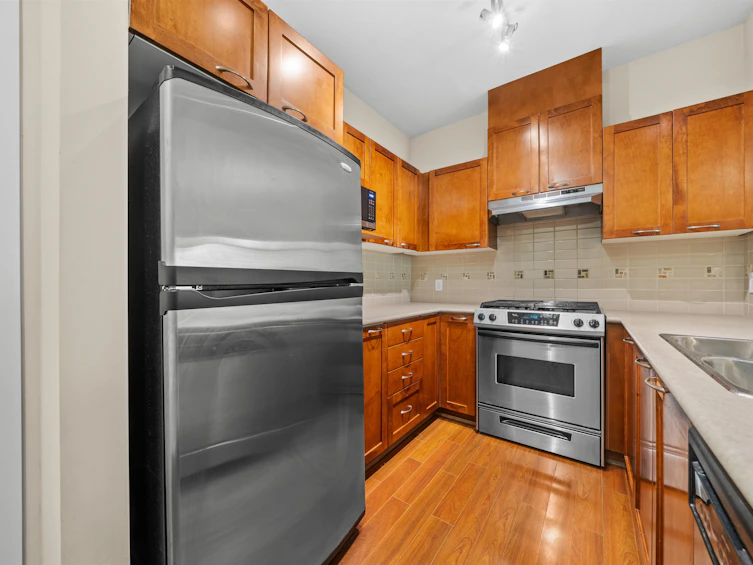 404-2969 Whisper Way, Coquitlam, BC, V3E 3S8 - 11