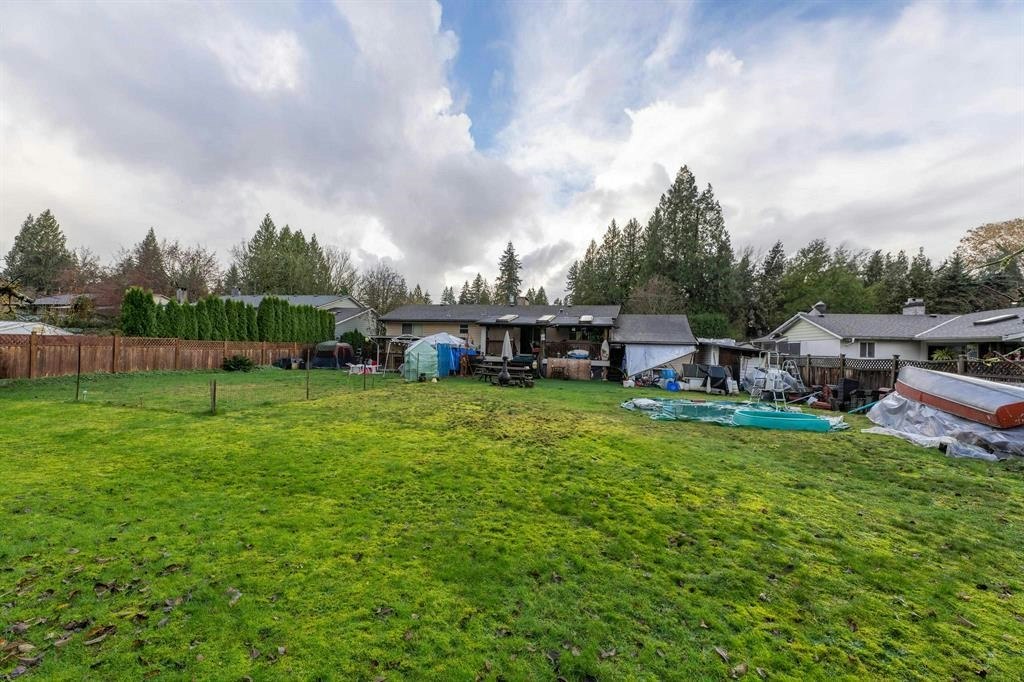 12250 Skillen Street, Maple Ridge, BC, V2X 4X3 - 11