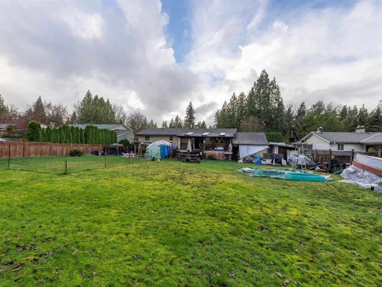 12250 Skillen Street, Maple Ridge, BC, V2X 4X3 - 11