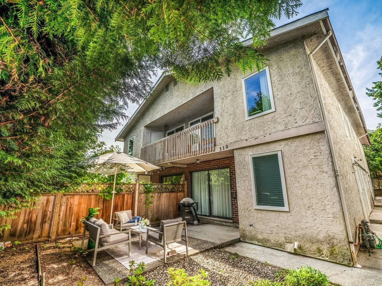 310 E 16th Avenue, Vancouver, BC, V5T 2T6