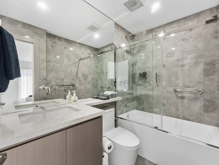 310 E 16th Avenue, Vancouver, BC, V5T 2T6 - 21