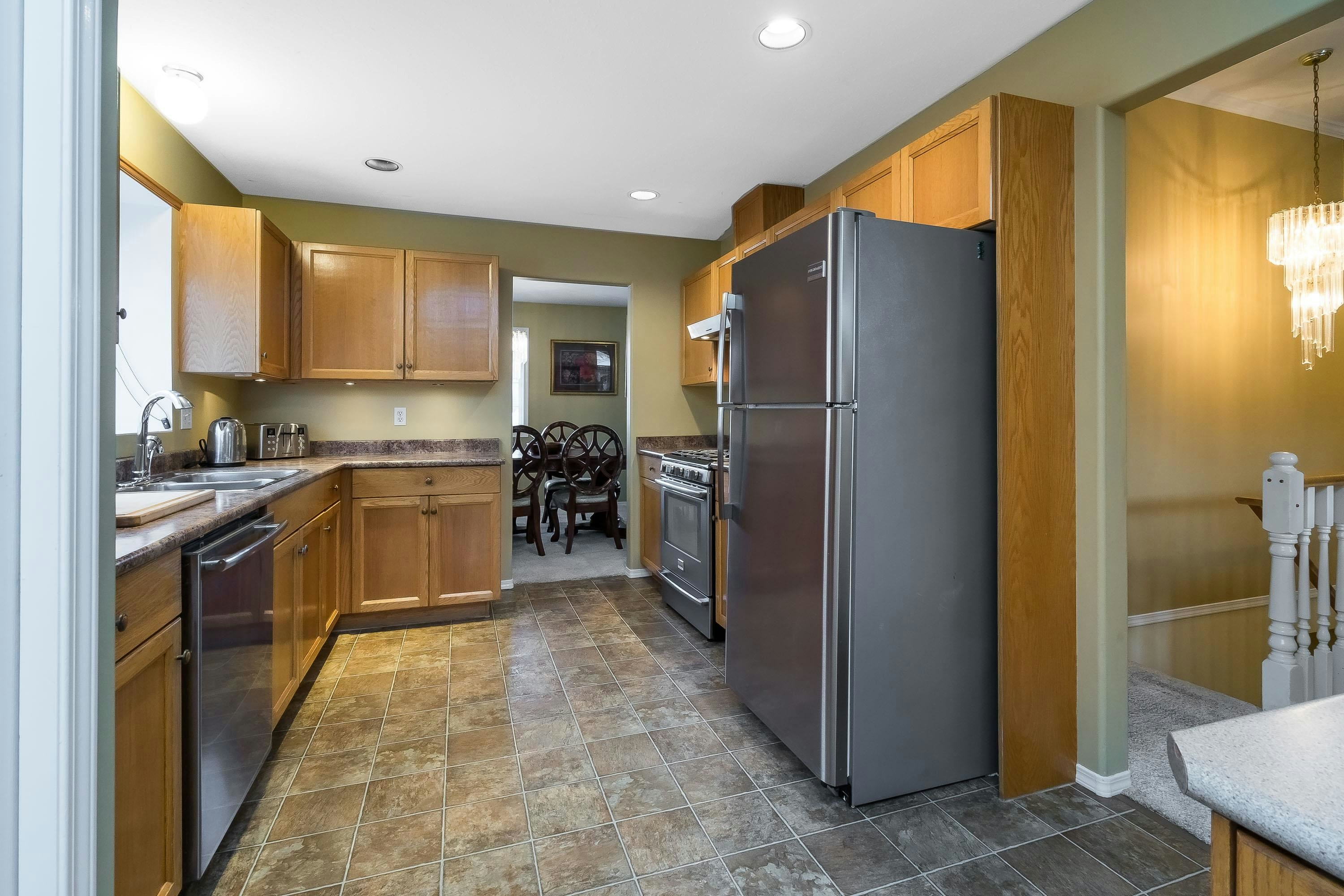 5688 Stonehaven Street, Chilliwack, BC, V2R 3Y6 - 18