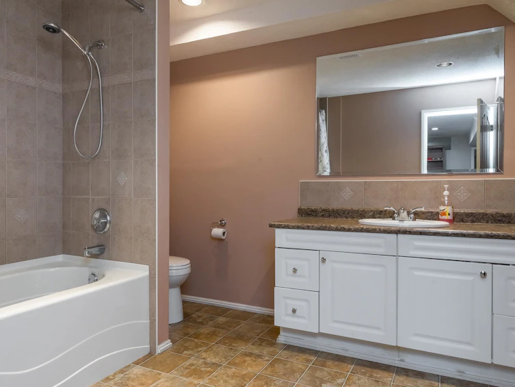 5688 Stonehaven Street, Chilliwack, BC, V2R 3Y6 - 36