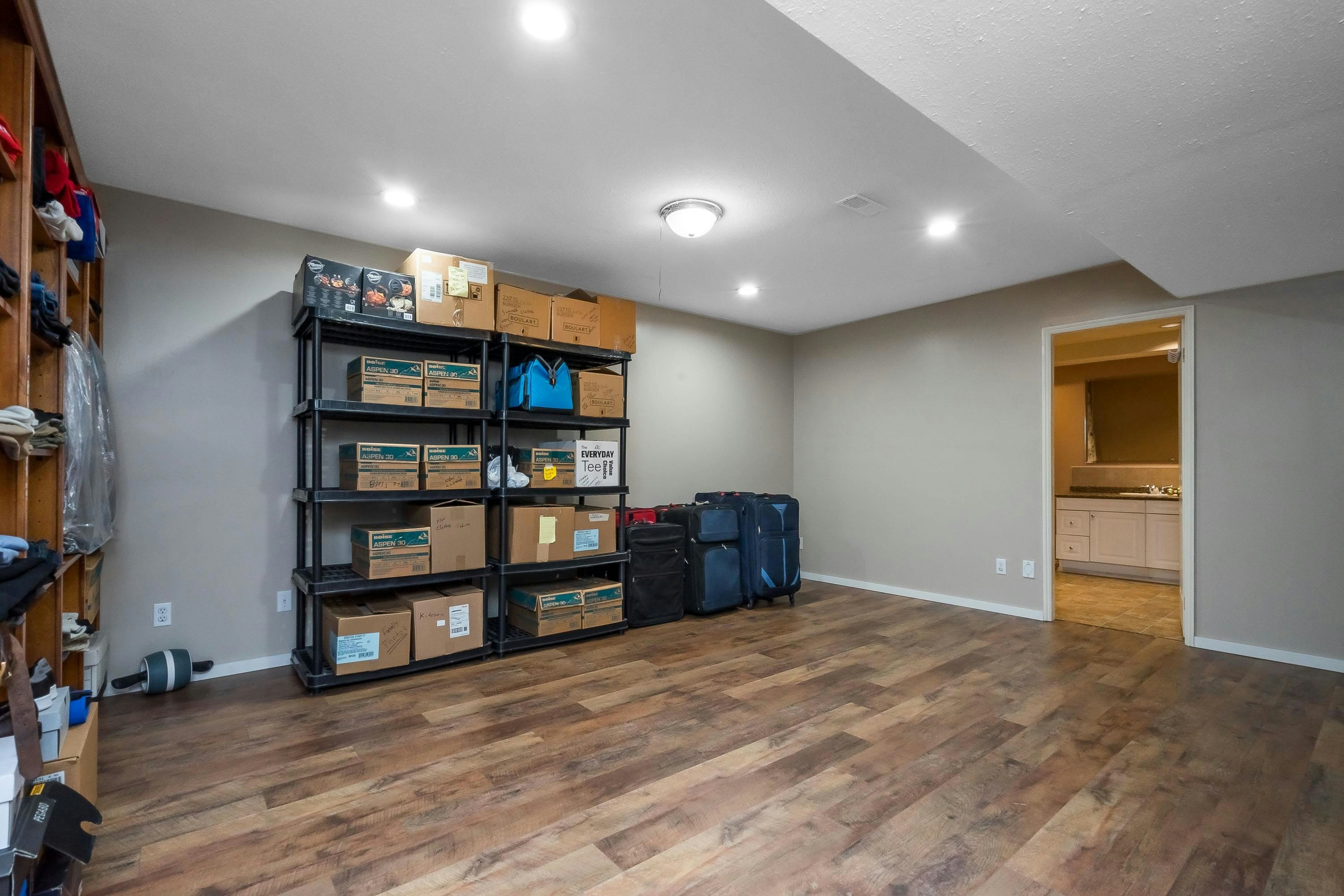 5688 Stonehaven Street, Chilliwack, BC, V2R 3Y6 - 33