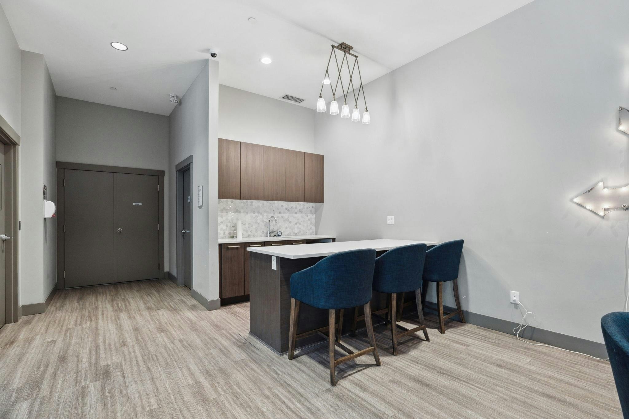 501-2525 Clarke Street, Port Moody, BC, V3H 1Z3 - 30